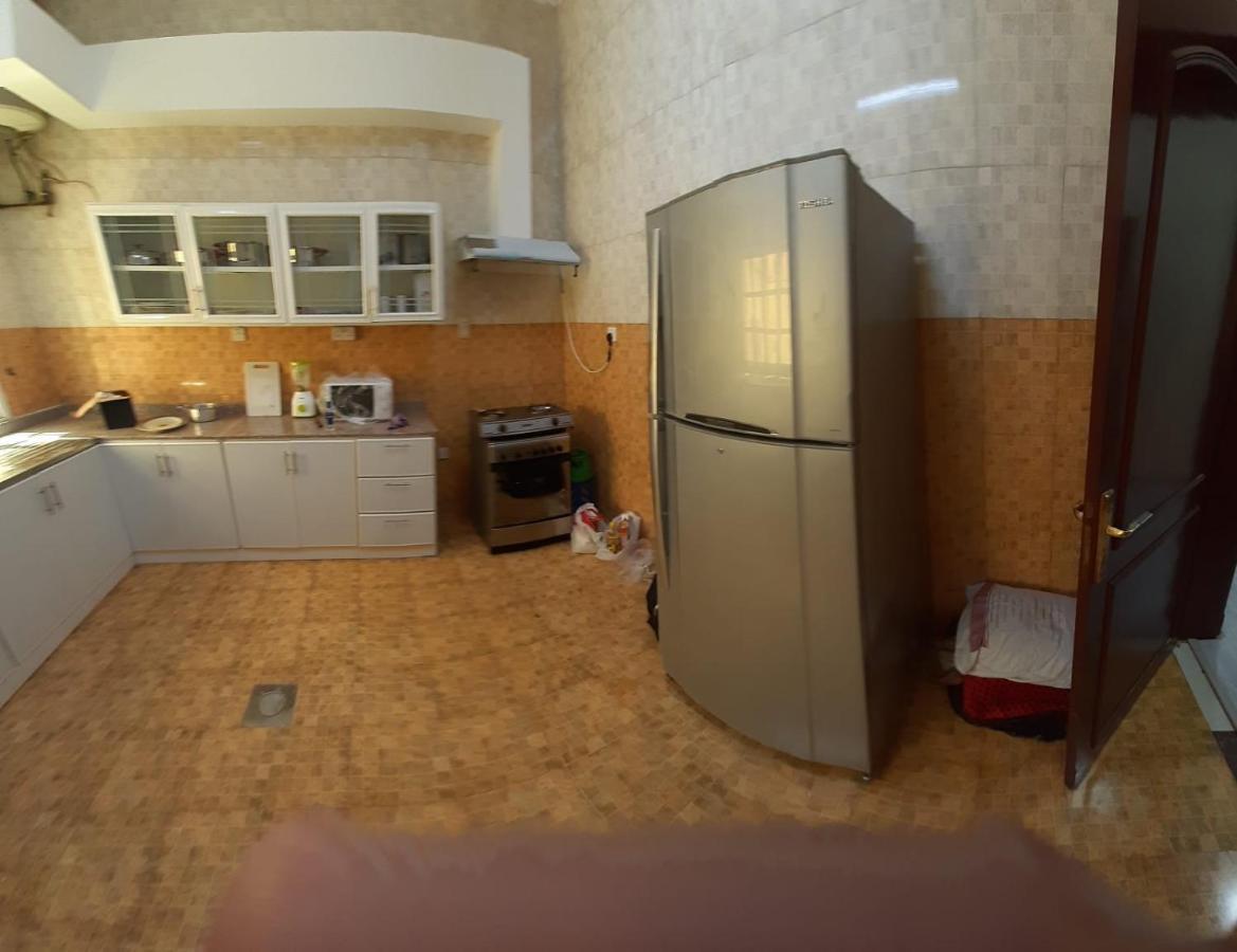 Almansoori Villa2022 Доха Екстериор снимка