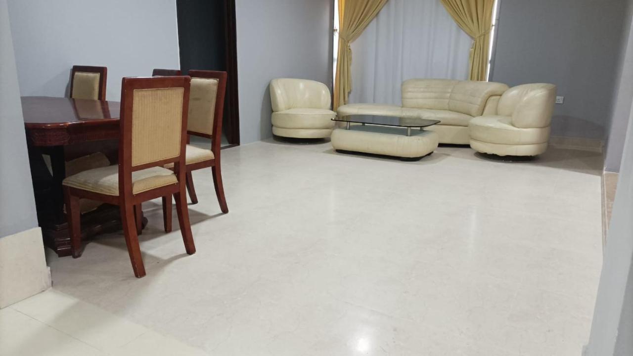 Almansoori Villa2022 Доха Стая снимка