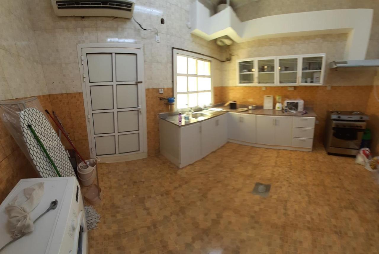 Almansoori Villa2022 Доха Екстериор снимка